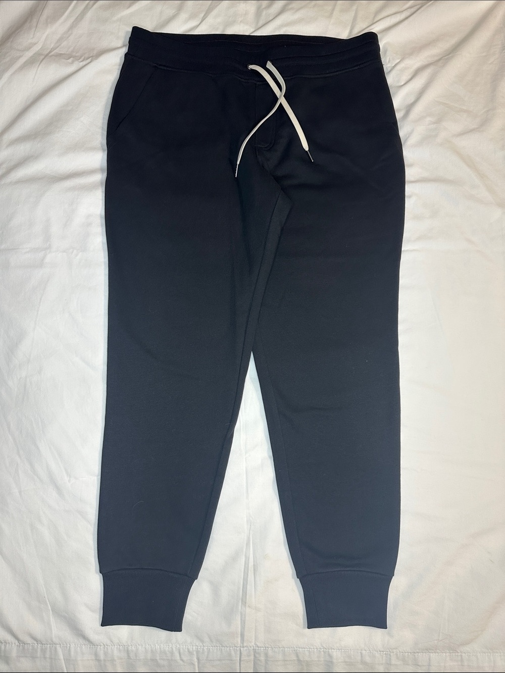 True Classic Men's Black Joggers Fleece - L New without Tags